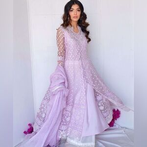 Farah Talib Aziz Ellie Lavender Kalidaar 3 piece Size XS